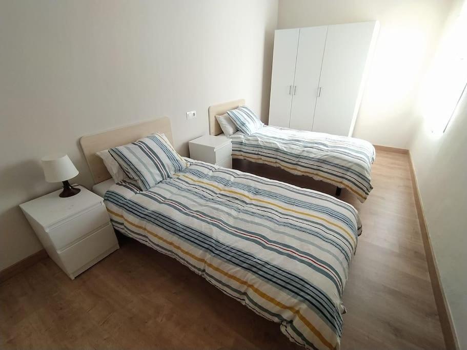 Fc Temple Apartment ปอนเฟร์ราดา ภายนอก รูปภาพ